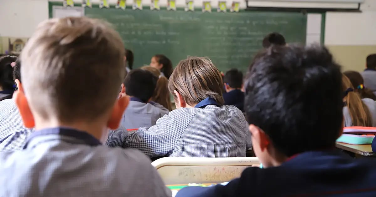 Crowded-Classroom